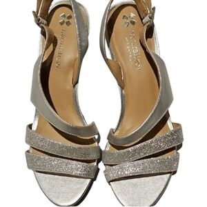 Naturalizer Silver Women's Sandals Size 7